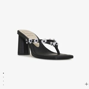 Dolce Vita x For Love & Lemons Black Daphne Daisy Flip Flop Heels Size 8